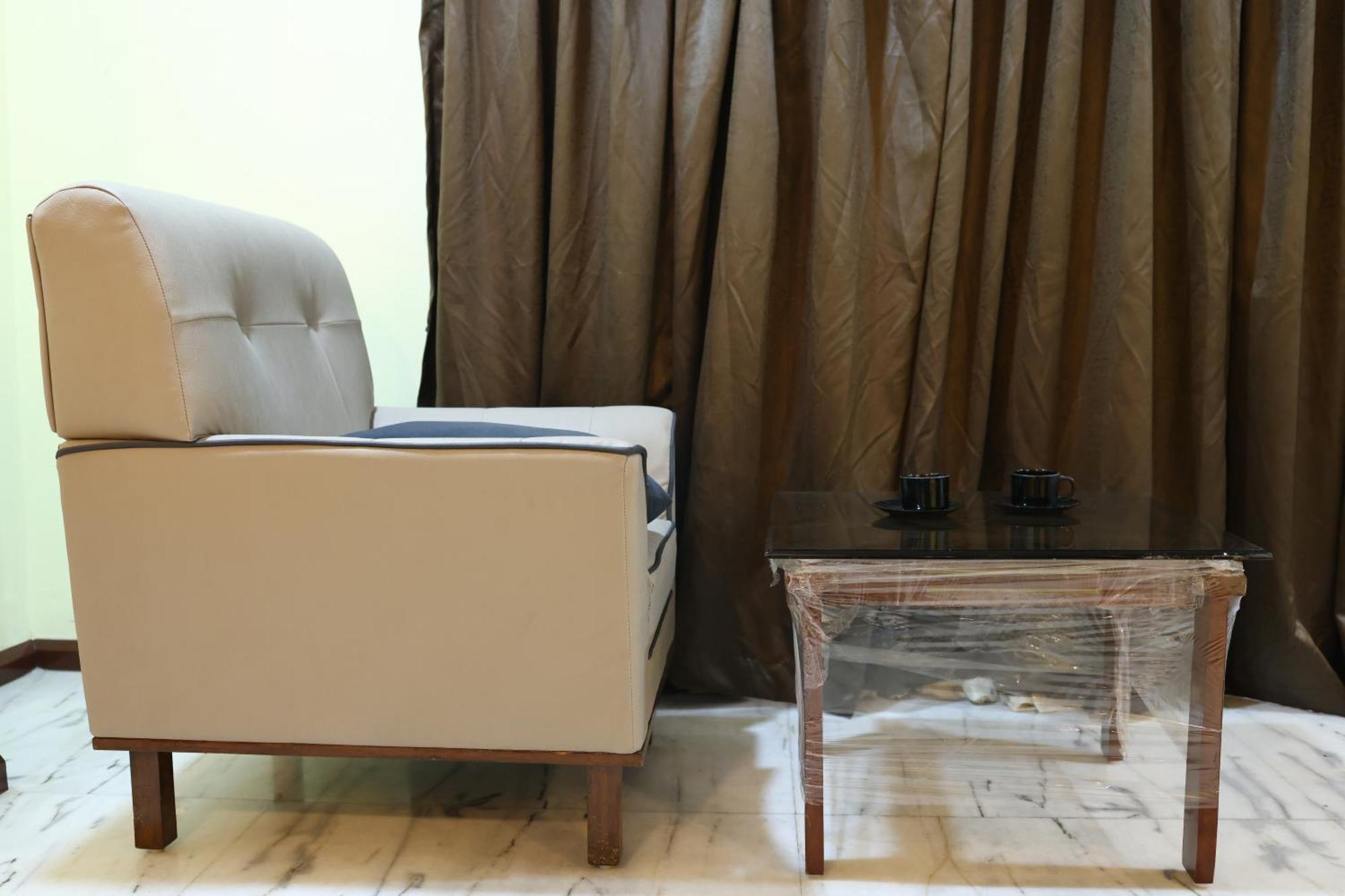 فندق Lj Dadi'S Grand فيساخاباتنام المظهر الخارجي الصورة